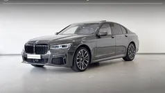 Gebruikt 2020 BMW 745e M Sport Sedan | € 59.995 (Eerlijke prijs)