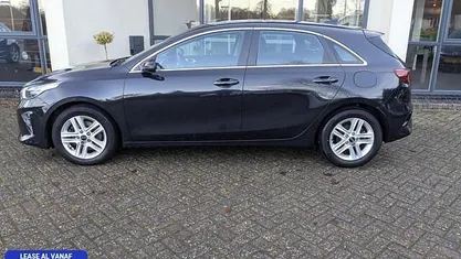 Gebruikt 2021 Kia Ceed Hatchback | € 10.999 (Goede deal)
