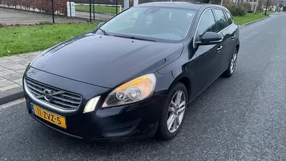 Occasion Volvo V60 Momentum 114 PK (83 kW) 2013 Stationwagen