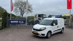 Wit Gebruikt 2023 Fiat Doblò Trekking MPV | € 12.900 (Eerlijke prijs)