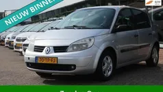 Grijs Gebruikt 2006 Renault Scénic II Business MPV | € 1.299 (Goede deal)