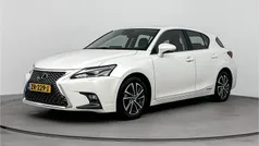 Gebruikt 2019 Lexus CT200h Hatchback | € 21.750 (Eerlijke prijs)