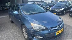 Gebruikt 2014 Opel Astra Design Edition Stationwagen | € 3.295 (Goede deal)