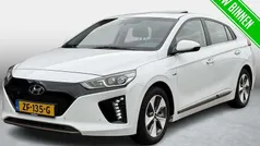 Wit Gebruikt 2019 Hyundai Ioniq Premium Sedan | € 11.900 (Super prijs)
