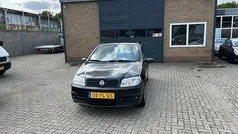 Zwart Gebruikt 2004 Fiat Punto Dynamic Hatchback | € 1.290 (Eerlijke prijs)