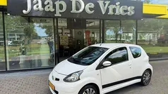 Gebruikt 2009 Toyota Aygo Hatchback | € 2.950 (Eerlijke prijs)