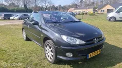 Zwart Gebruikt 2005 Peugeot 206 CC Cabriolet | € 1.750 (Eerlijke prijs)