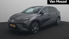 Grijs Gebruikt 2023 MG MG4 EV Trophy Hatchback | € 27.495 (Eerlijke prijs)