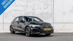 Zwart Gebruikt 2021 Audi A3 Sportback Edition .1 Hatchback | € 39.950 (Super prijs)