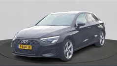 Zwart Gebruikt 2021 Audi A3 Sportback e-tron Business Sedan | € 24.950 (Eerlijke prijs)