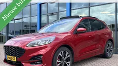 Rood Gebruikt 2020 Ford Kuga ST-Line X SUV | € 25.450 (Eerlijke prijs)