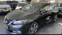 Zwart Gebruikt 2021 Nissan Leaf N-Connecta Hatchback | € 16.425 (Eerlijke prijs)