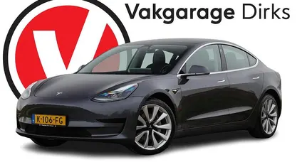Gebruikt 2020 Tesla Model 3 Standard Range Sedan | € 20.879 (Eerlijke prijs)