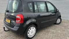 Zwart Gebruikt 2008 Renault Grand Modus Expression MPV | € 3.748 (Eerlijke prijs)
