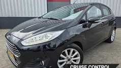 Zwart Gebruikt 2015 Ford Fiesta Titanium Hatchback | € 8.495 (Eerlijke prijs)