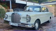 Gebruikt 1965 Mercedes 220 Sedan | € 17.500