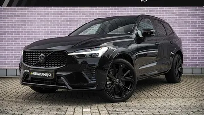 Zwart Gebruikt 2024 Volvo XC60 Plus SUV | € 56.899 (Eerlijke prijs)