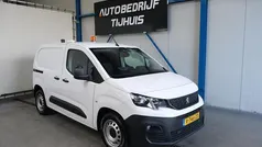 Wit Gebruikt 2019 Peugeot Partner Premium Van | € 11.950 (Goede deal)