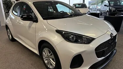 Occasion 2025 Toyota Yaris Active Hatchback | € 23.900 (Eerlijke prijs)