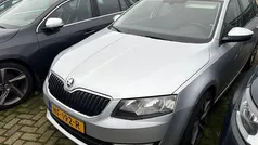 Gebruikt 2015 Skoda Octavia Business Line Stationwagen | € 5.450 (Eerlijke prijs)