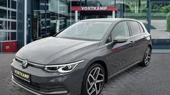 Gebruikt 2021 VW Golf VIII Style Hatchback | € 24.866 (Super prijs)