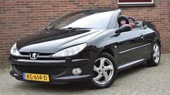 Zwart Gebruikt 2003 Peugeot 206 CC Cabriolet | € 1.949 (Eerlijke prijs)