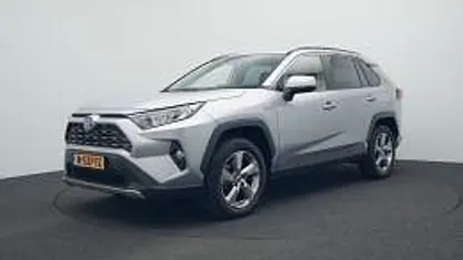 Gebruikt 2021 Toyota RAV4 SUV | € 32.985 (Eerlijke prijs)