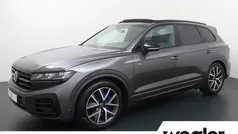 Gebruikt 2024 VW Touareg R SUV | € 86.940 (Eerlijke prijs)