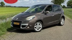 Gebruikt 2010 Renault Scénic III Privilege MPV | € 4.950 (Goede deal)