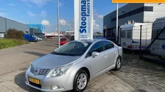 Grijs, metallic lak Gebruikt 2009 Toyota Avensis Sedan | € 9.950 (Eerlijke prijs)