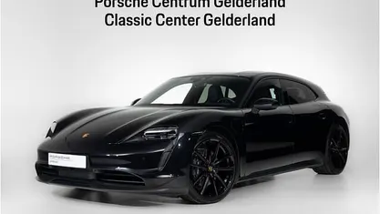 Zwart Gebruikt 2023 Porsche Taycan Sport Turismo Sedan | € 72.900 (Super prijs)