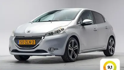 Occasion 2013 Peugeot 208 Griffe Hatchback | € 4.945 (Goede deal)