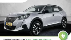 Grijs Gebruikt 2023 Peugeot e-2008 Allure SUV | € 23.925 (Eerlijke prijs)
