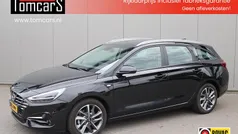 Zwart Gebruikt 2024 Hyundai i30 Comfort Stationwagen | € 25.950 (Goede deal)