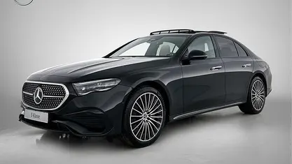 Zwart Nieuw 2026 Mercedes E300 Sport Edition Sedan | € 82.933 (Eerlijke prijs)