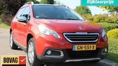 Rood Gebruikt 2015 Peugeot 2008 SUV | € 9.750 (Eerlijke prijs)