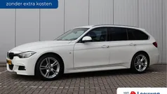 Gebruikt 2019 BMW 318 M Sport Stationwagen | € 21.495 (Eerlijke prijs)