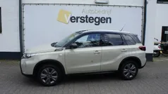 Bruin Gebruikt 2024 Suzuki Vitara SUV | € 26.450 (Eerlijke prijs)
