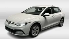 Wit Gebruikt 2021 VW Golf VIII Active Hatchback | € 25.950 (Goede deal)