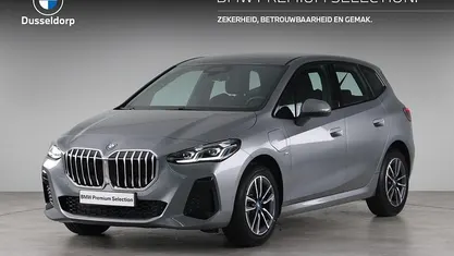 Grijs Gebruikt 2024 BMW 225 Active Tourer M Sport MPV | € 34.950 (Eerlijke prijs)
