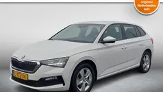 Wit Gebruikt 2021 Skoda Scala Business Line Hatchback | € 17.750 (Eerlijke prijs)