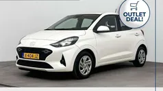 Wit Gebruikt 2024 Hyundai i10 Comfort Hatchback | € 15.699 (Eerlijke prijs)
