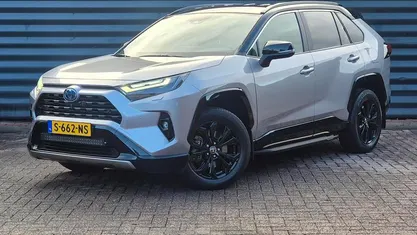 Grijs Occasion 2022 Toyota RAV4 Hybrid Business Edition SUV | € 34.800 (Super prijs)