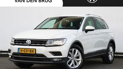 Gebruikt 2020 VW Tiguan Highline SUV | € 25.095 (Super prijs)