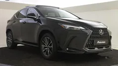 Zwart Gebruikt 2024 Lexus NX450h+ Executive Line SUV | € 67.999 (Duur)