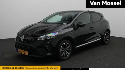Zwart Gebruikt 2024 Renault Clio V Techno Hatchback | € 23.639 (Eerlijke prijs)