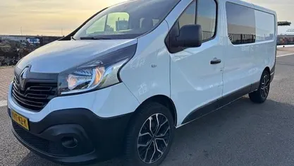 Occasion 2018 Renault Trafic MPV | € 13.750 (Eerlijke prijs)