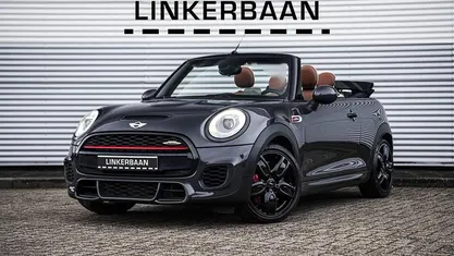 Grijs (metallic) Occasion 2016 Mini John Cooper Works Cabriolet Cabriolet | € 23.945 (Eerlijke prijs)