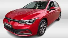 Rood Gebruikt 2021 VW Golf VIII Style Hatchback | € 24.950 (Goede deal)