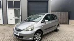 Grijs Gebruikt 2005 Honda Jazz Cool Hatchback | € 2.399 (Eerlijke prijs)